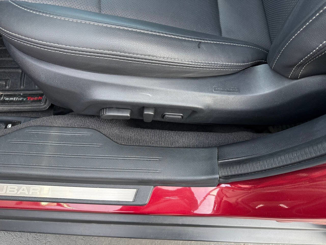 Used 2016 Subaru Outback 2.5i Limited image 12