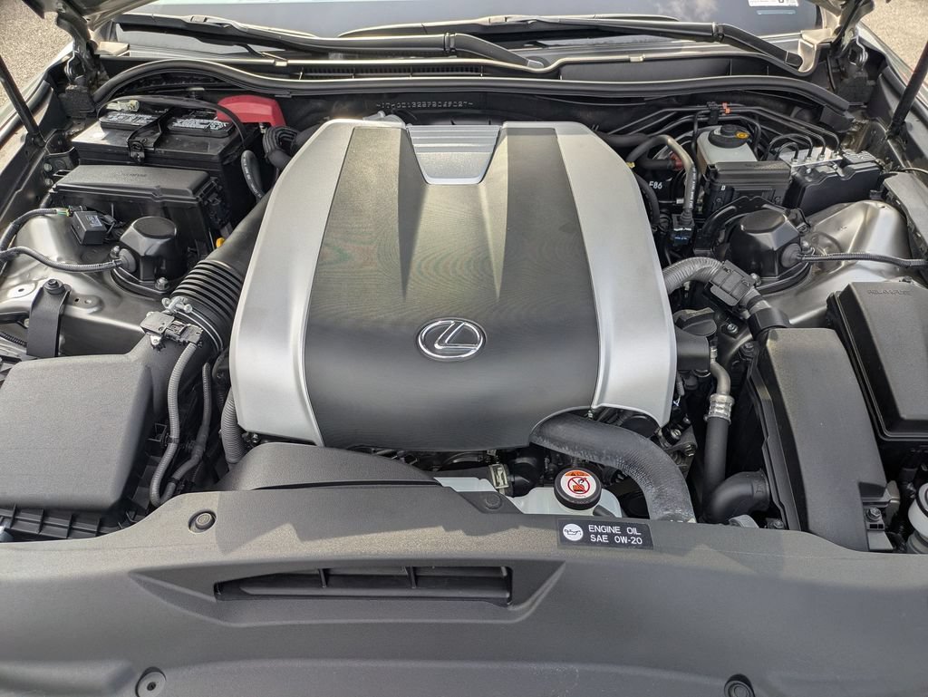 Used 2023 Lexus IS 350 F Sport RWD image 9