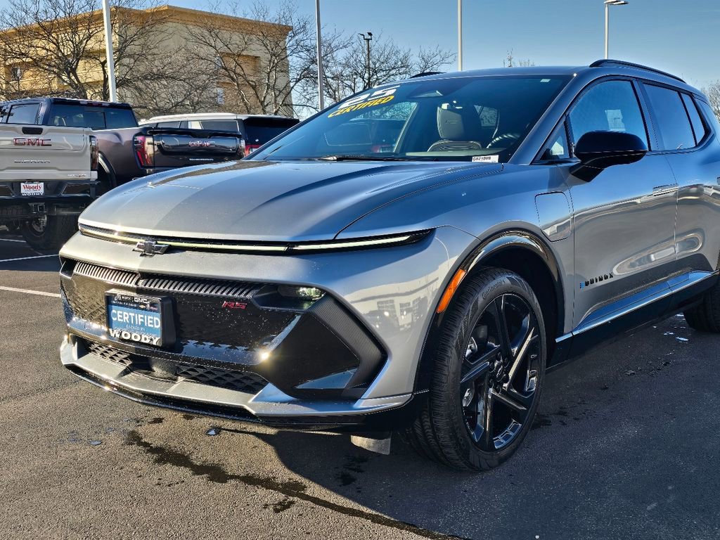 Certified 2025 Chevrolet Equinox EV RS image 13