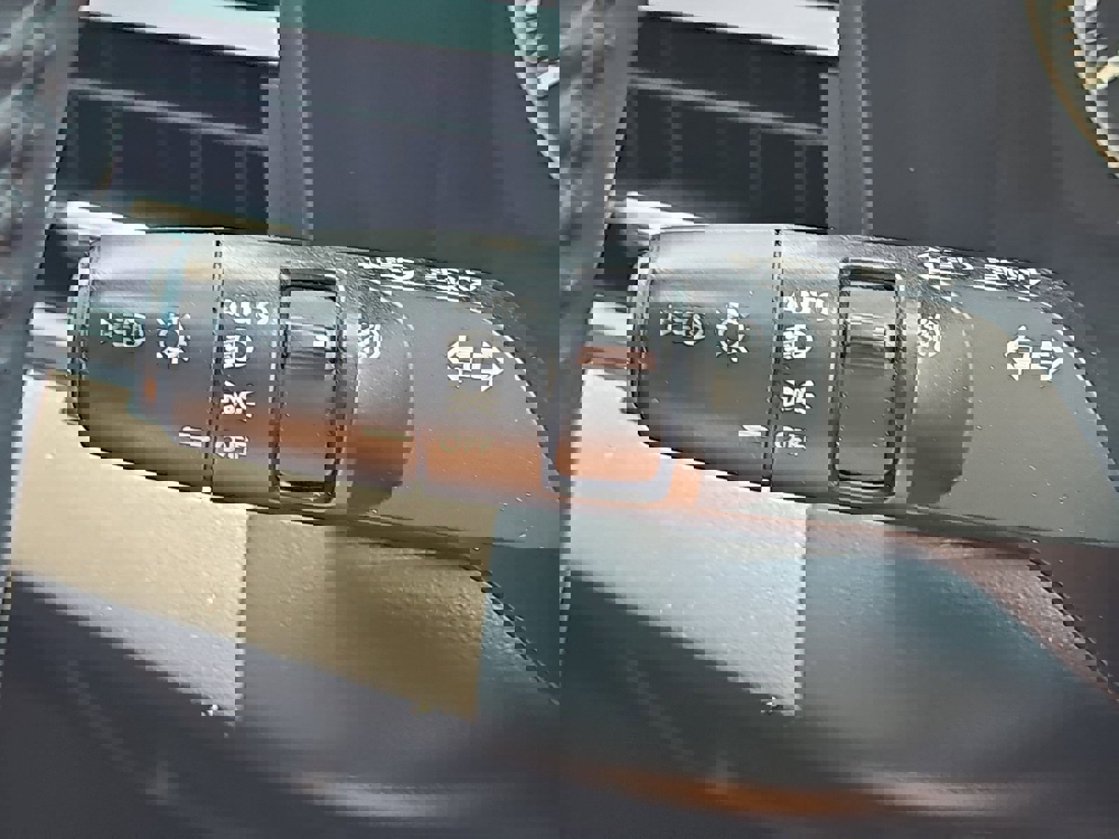 Used 2022 Mitsubishi Outlander SEL AWD/4WD image 28