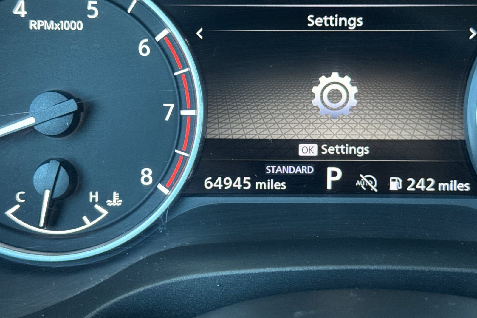 Used 2024 Nissan Rogue SV FWD image 17
