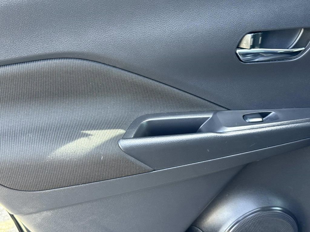 Certified 2024 Nissan Kicks SV image 12