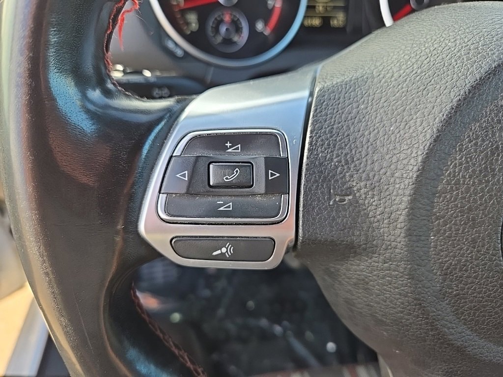 Used 2013 Volkswagen GTI 2-Door image 20
