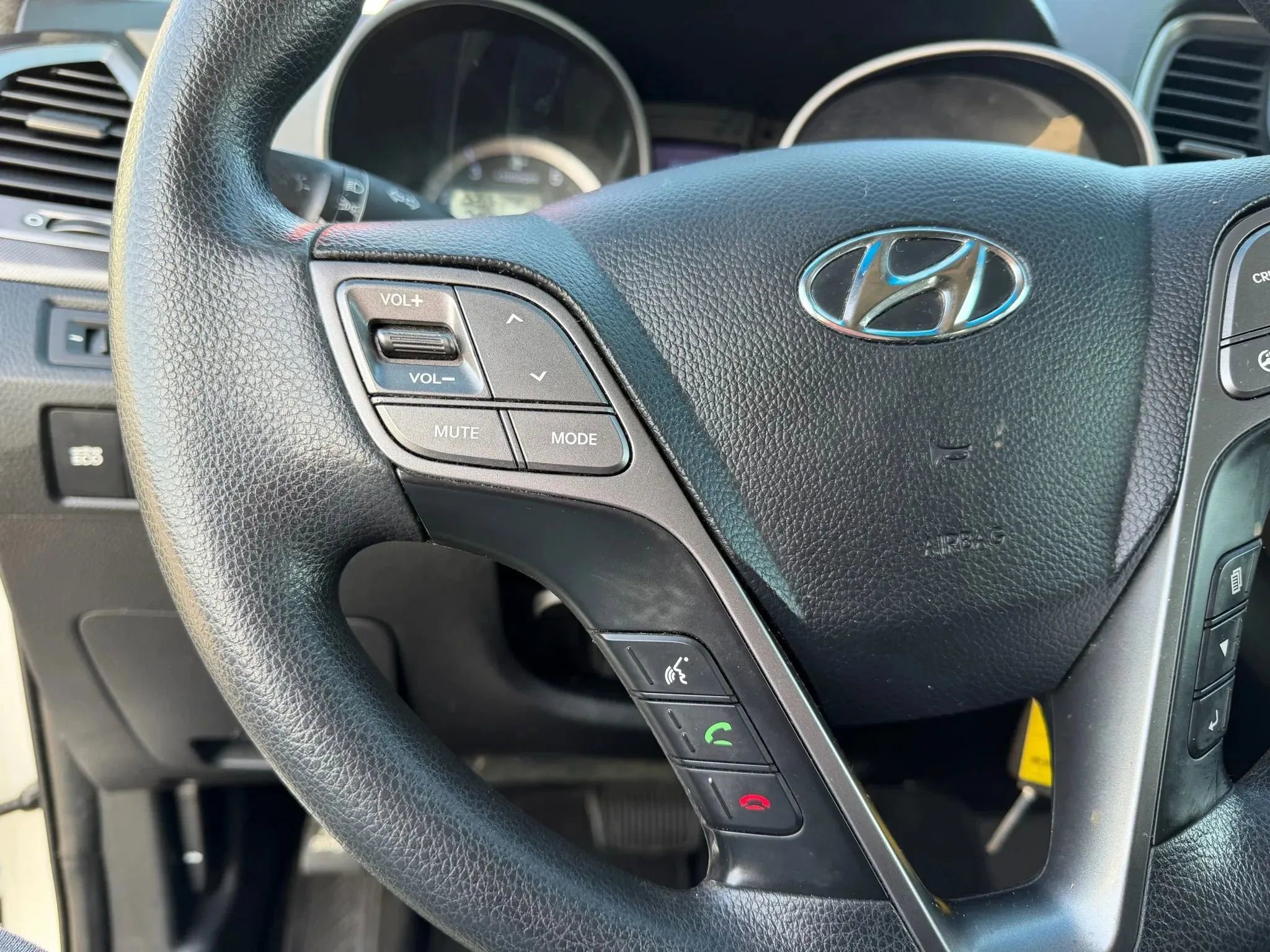 Used 2013 Hyundai Santa Fe Sport image 14