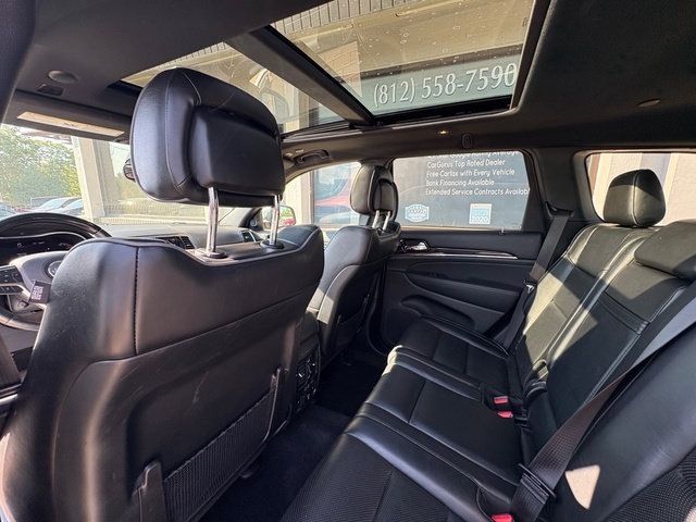 Used 2019 Jeep Grand Cherokee Overland AWD/4WD image 20