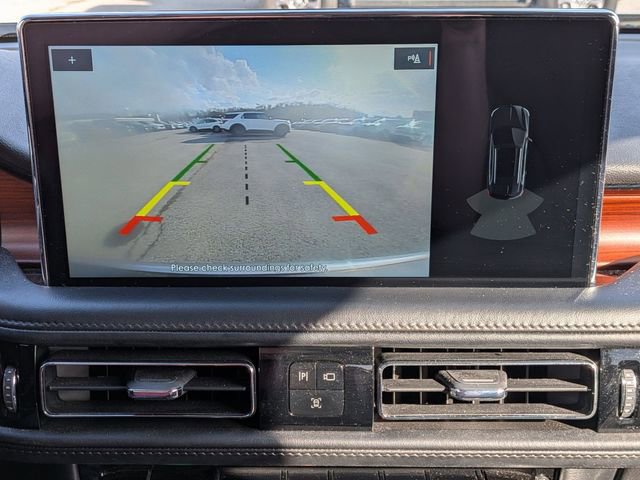 Used 2022 Lincoln Nautilus Reserve image 12