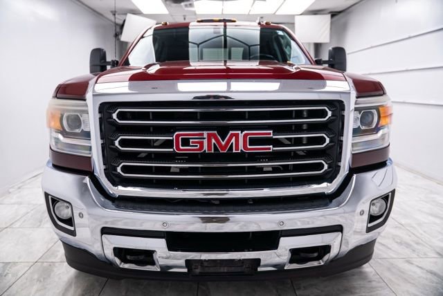 Used 2015 GMC Sierra 2500 SLT w/ Suspension Package, Off-Road image 5