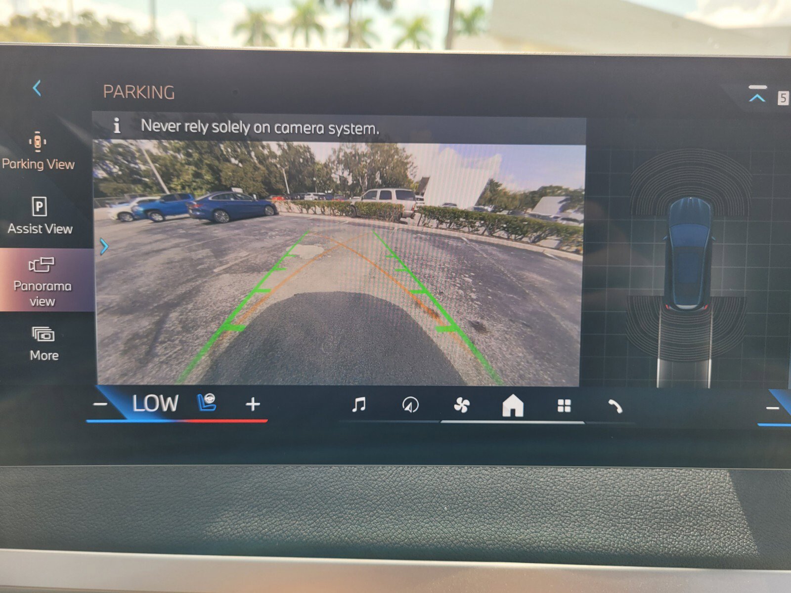 New 2026 BMW iX xDrive45 w/ Climate Comfort Package image 22