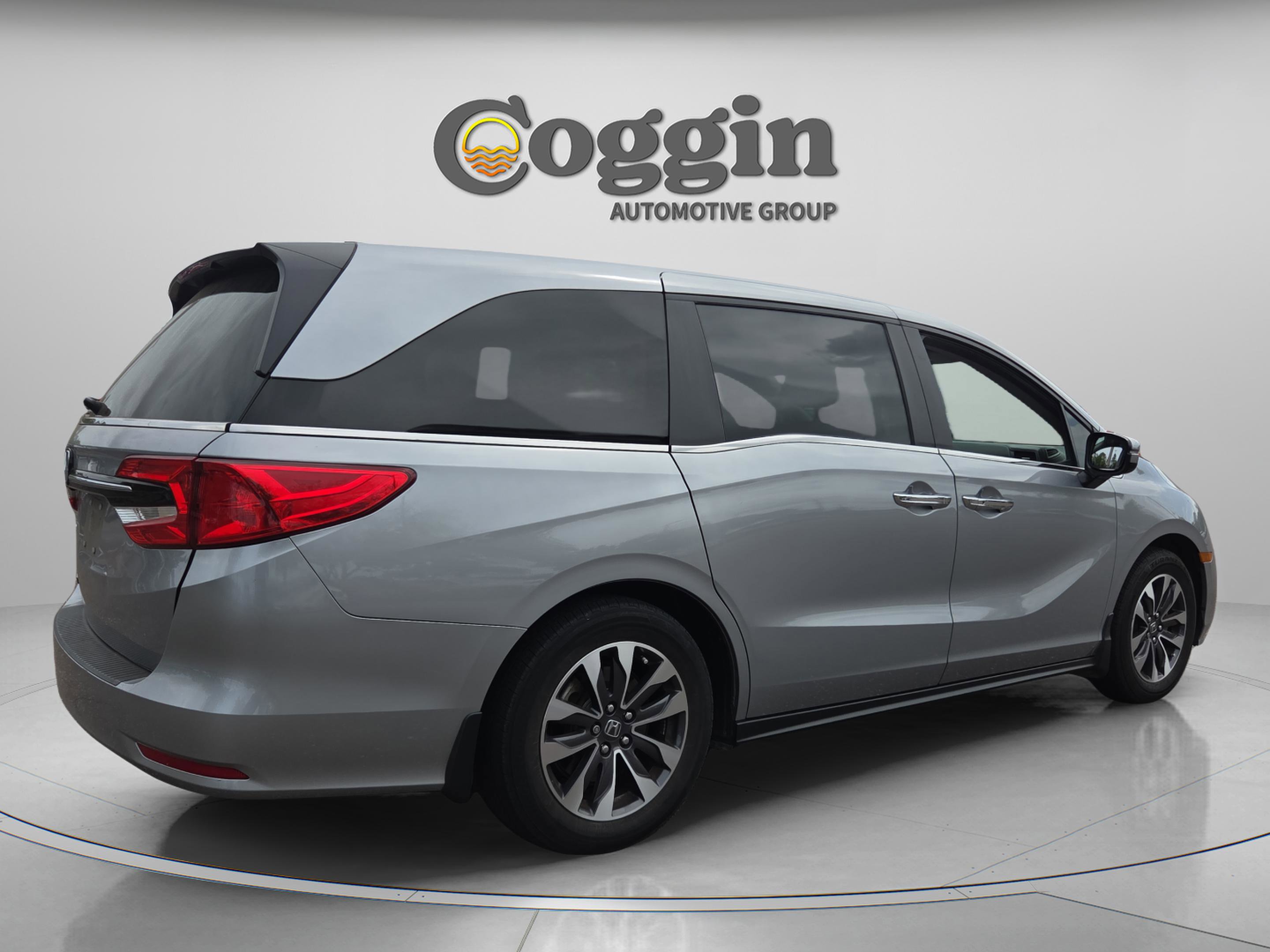 Certified 2024 Honda Odyssey EX-L image 5