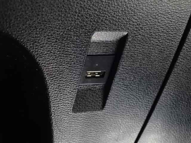 Used 2021 Toyota Corolla LE FWD image 32
