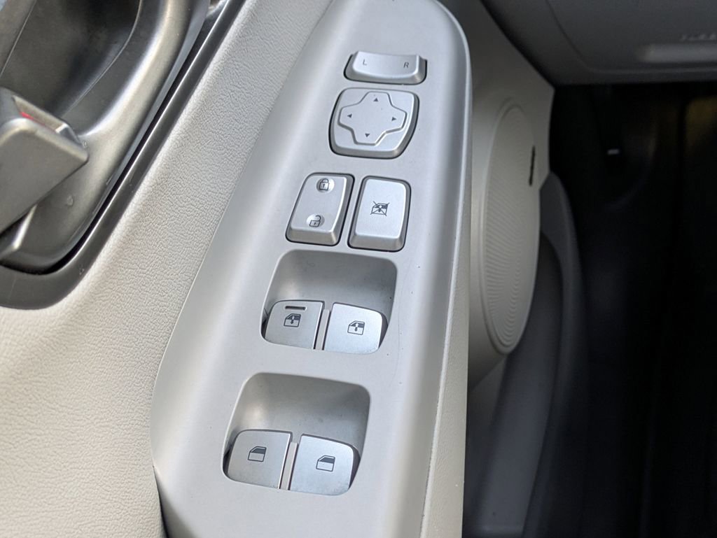 Used 2021 Hyundai Kona Ultimate image 39