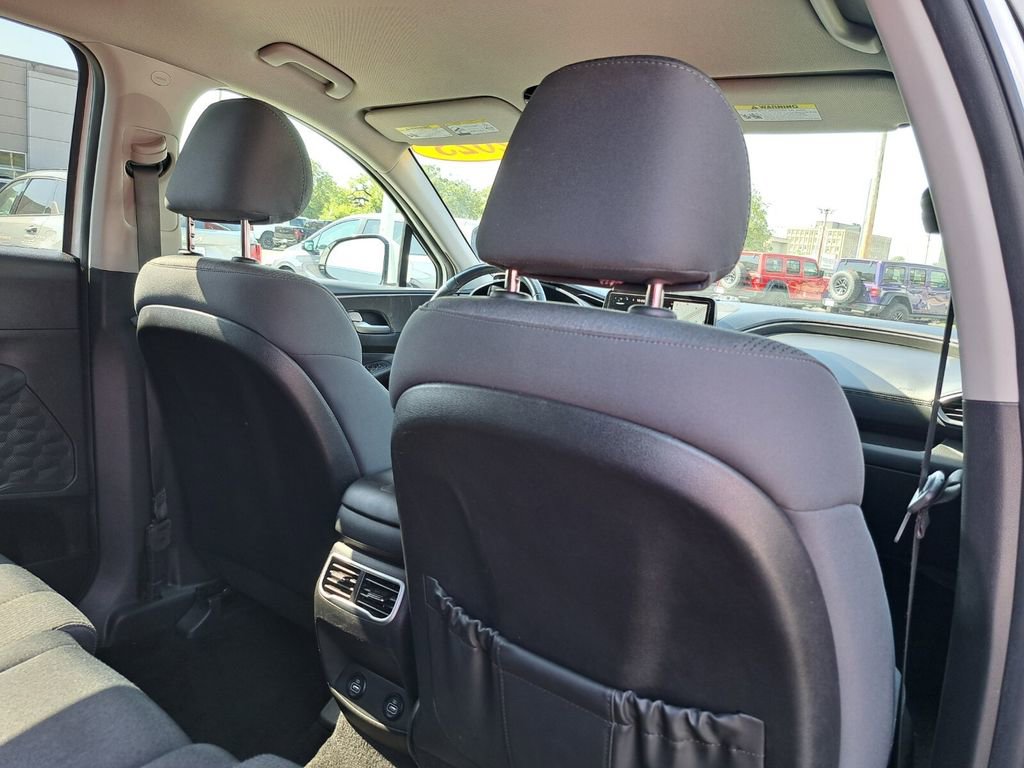 Used 2023 Hyundai Santa Fe SEL image 27