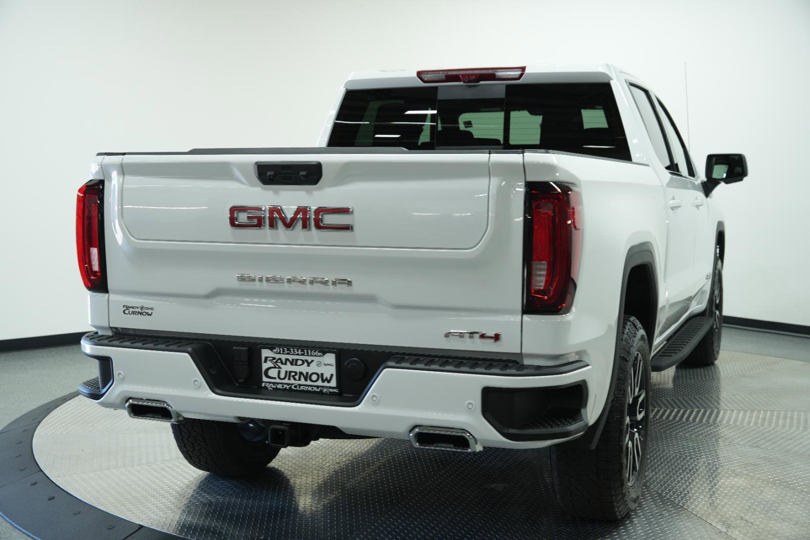 New 2026 GMC Sierra 1500 AT4 w/ AT4 Premium Package AWD/4WD image 8