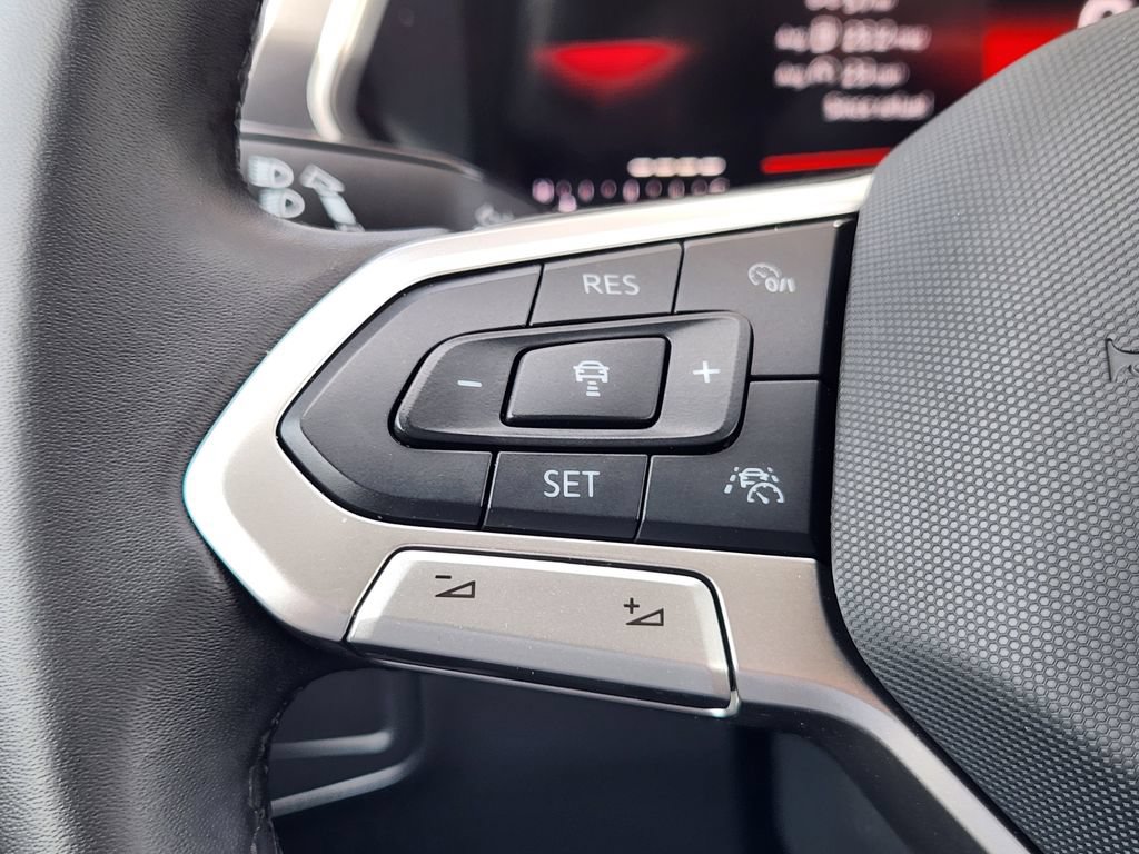 Certified 2024 Volkswagen Tiguan Wolfsburg Edition AWD/4WD image 21