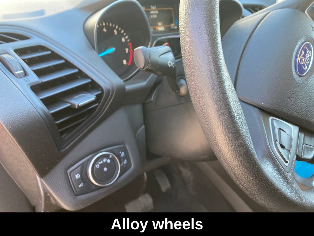 Used 2018 Ford Escape SE w/ SE Sync 3 Package AWD/4WD image 18