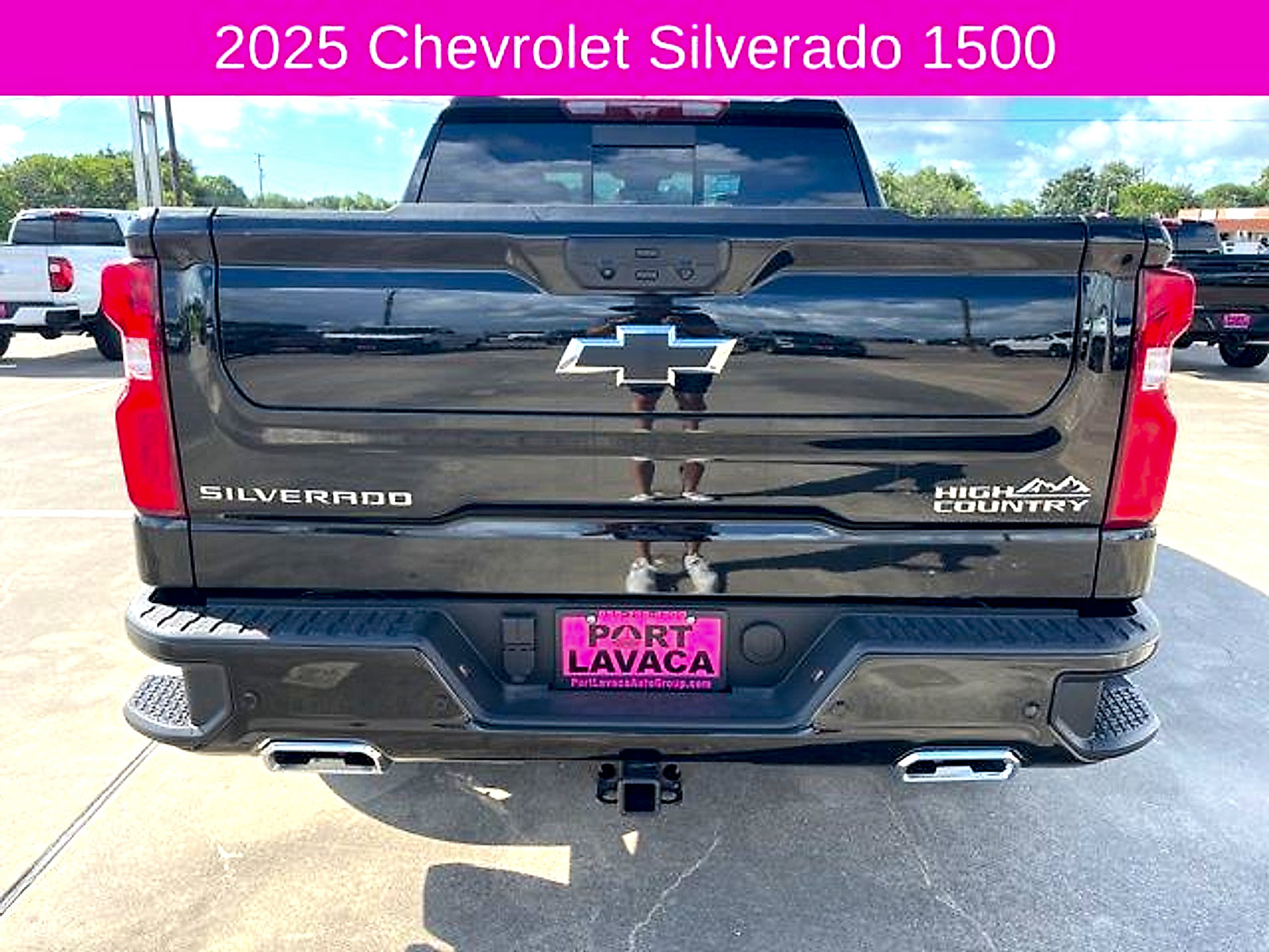 New 2025 Chevrolet Silverado 1500 High Country w/ High Country Premium Package AWD/4WD image 6