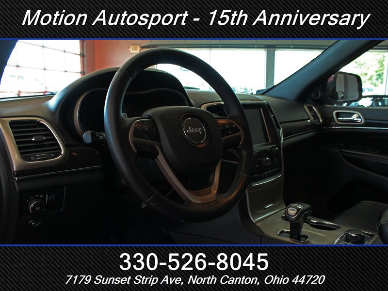 Used 2014 Jeep Grand Cherokee Limited w/ Trailer Tow Group IV AWD/4WD image 16