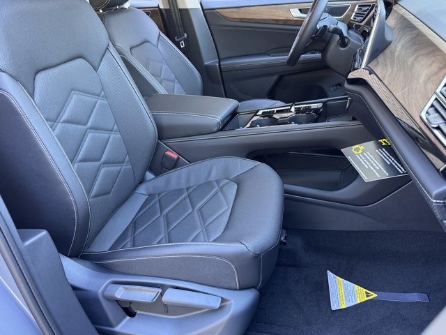 New 2026 Volkswagen Atlas SE image 11