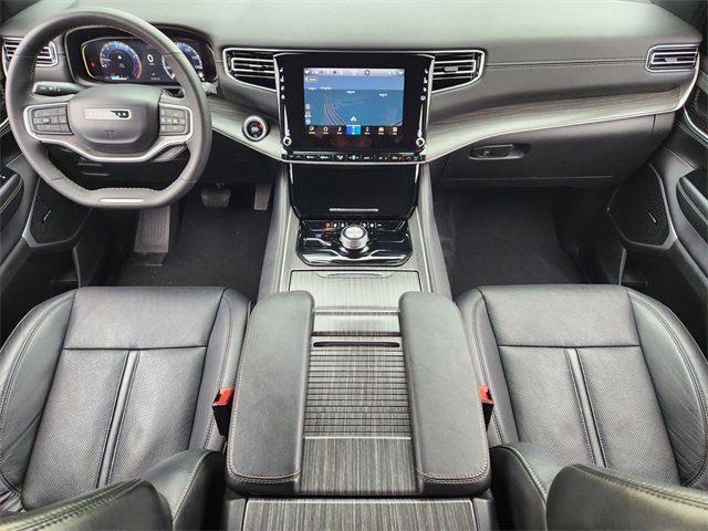 Certified 2024 Jeep Wagoneer Series II image 25