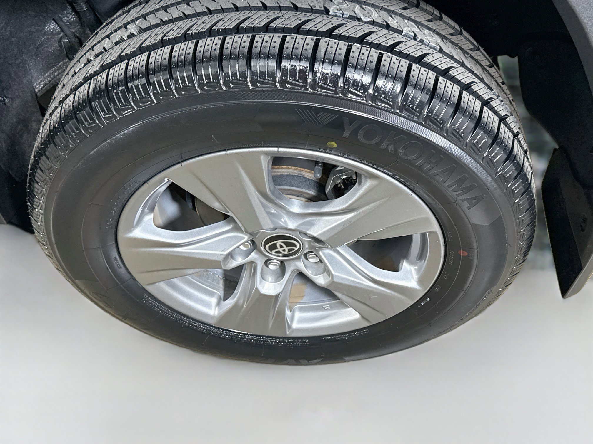 Certified 2024 Toyota RAV4 XLE FWD image 9