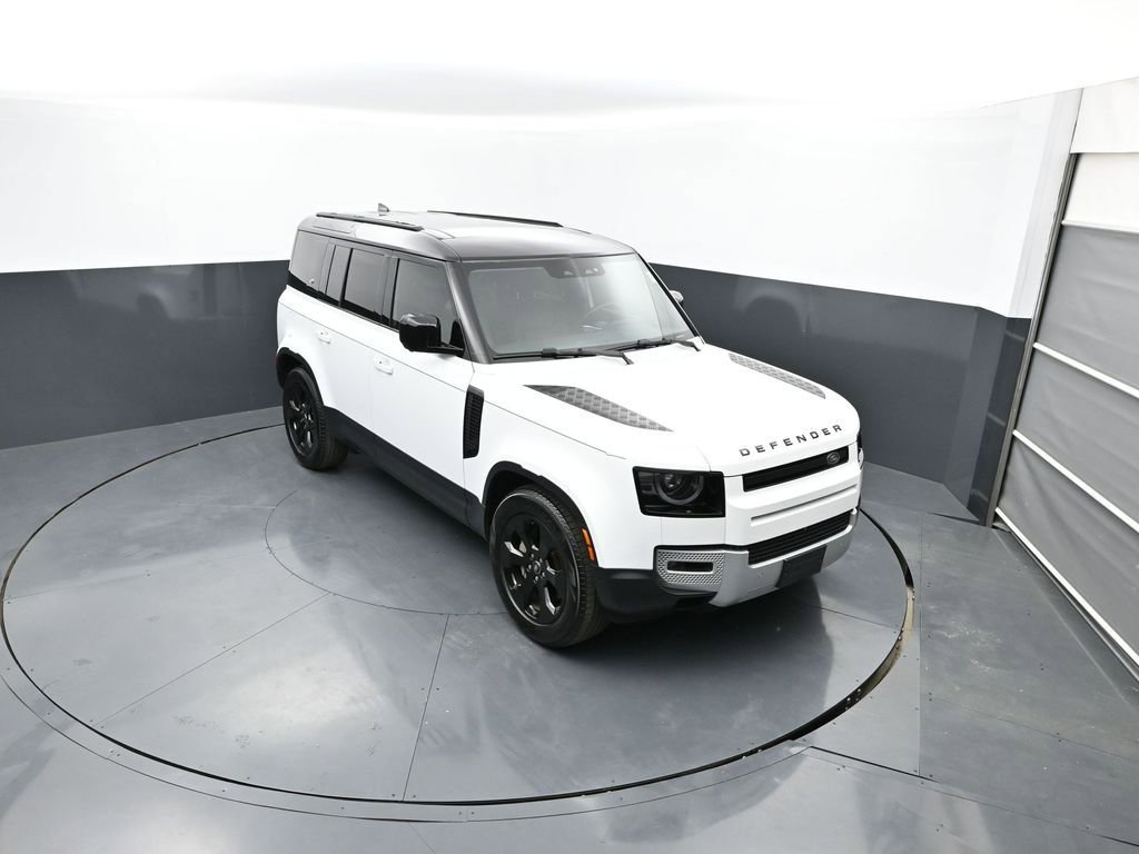 Used 2024 Land Rover Defender 110 S AWD/4WD image 18
