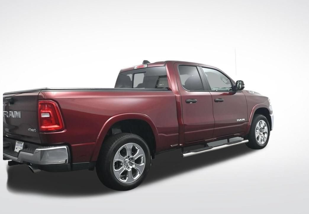 Used 2025 RAM 1500 Big Horn AWD/4WD image 6