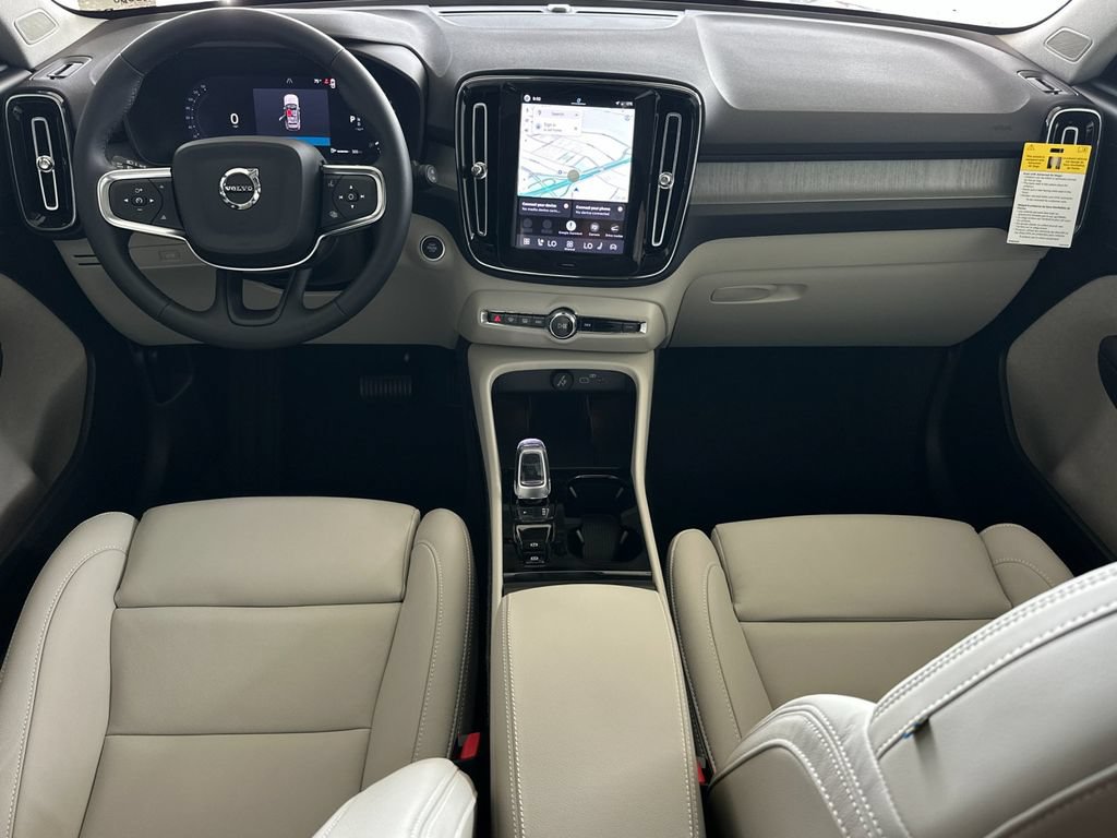 New 2026 Volvo XC40 B5 Plus w/ Protection Package Premier AWD/4WD image 12