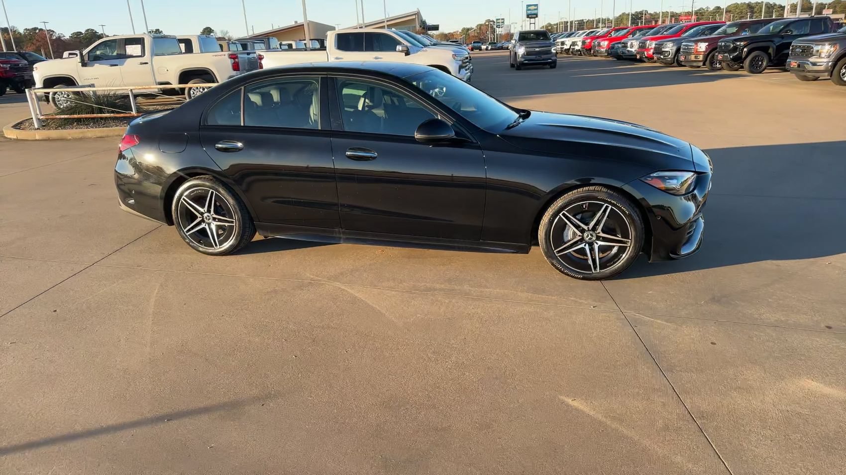 Used 2025 Mercedes-Benz C 300 4MATIC Sedan w/ AMG Line w/ Night Package image 9