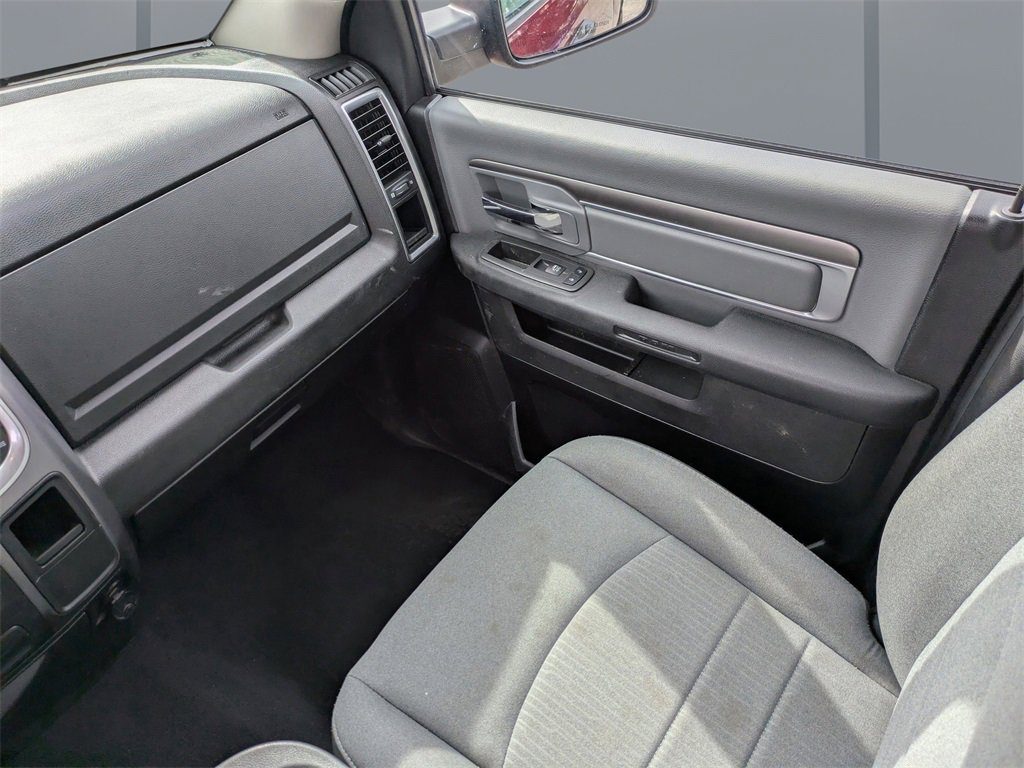 Used 2024 RAM 1500 Classic SLT image 16