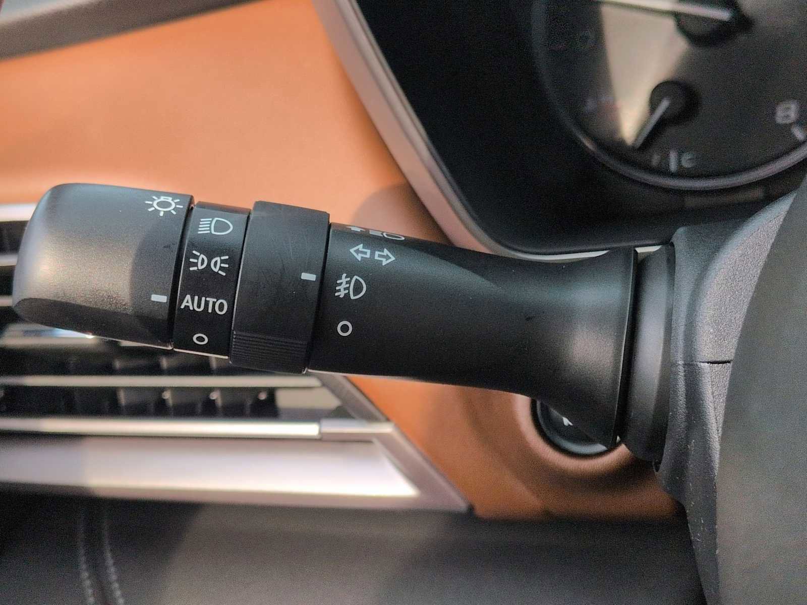 Used 2021 Subaru Outback Touring XT image 29