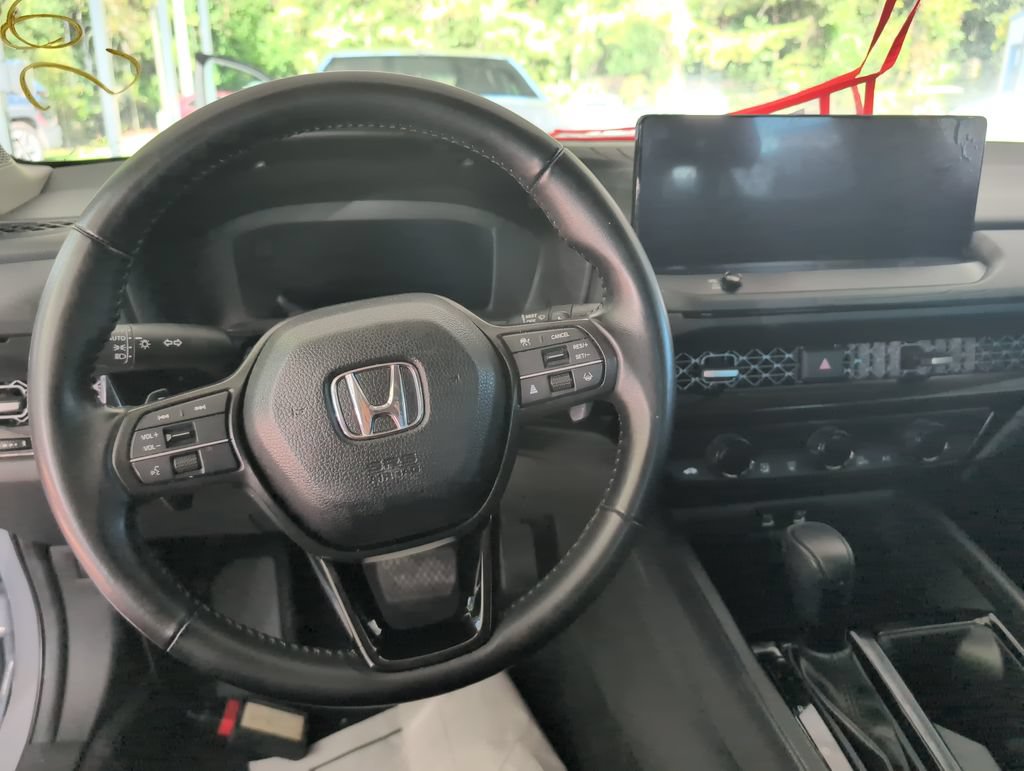 Used 2024 Honda Accord EX-L image 12