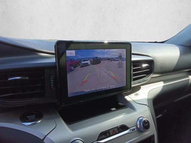 Used 2023 Ford Explorer XLT RWD image 14