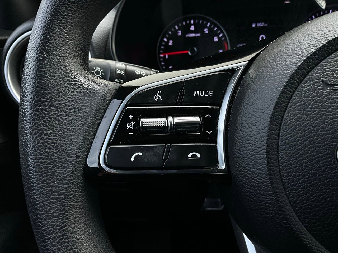 Used 2019 Kia Forte LXS image 30