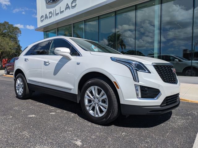 Certified 2025 Cadillac XT5 Luxury w/ LPO, Floor Liner Package image 2