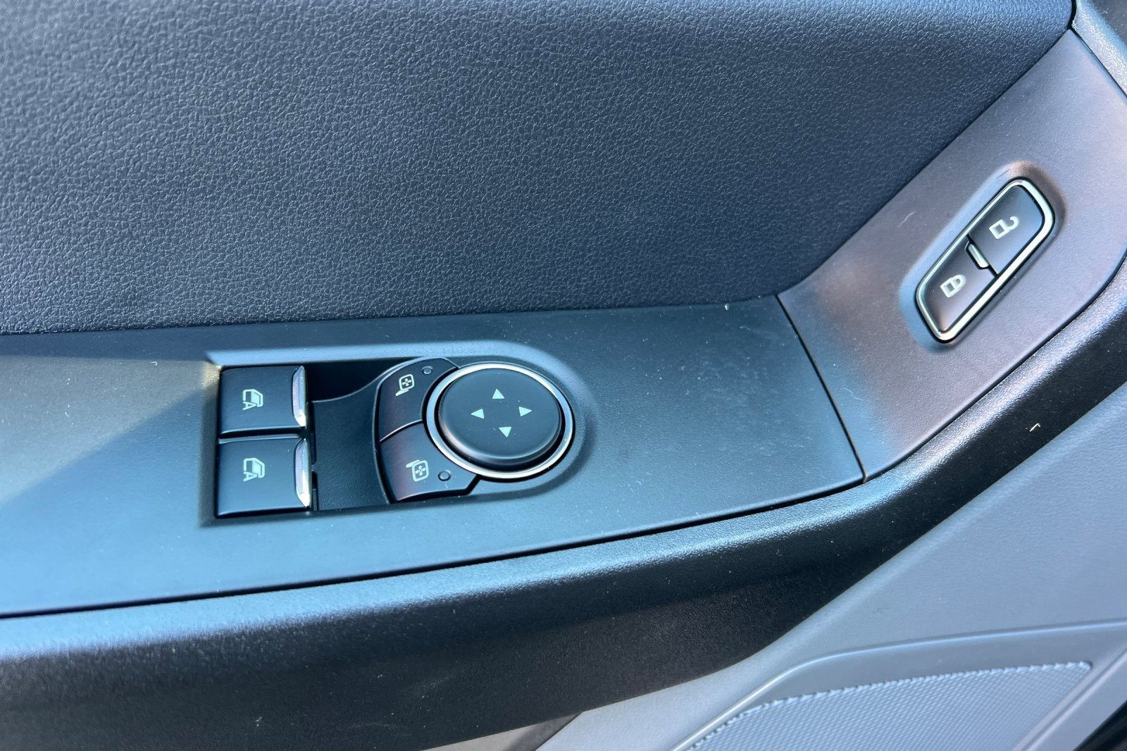 New 2026 Ford F550 2WD Regular Cab Super Duty image 11