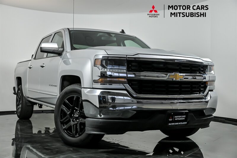 Used 2016 Chevrolet Silverado 1500 LT RWD image 1