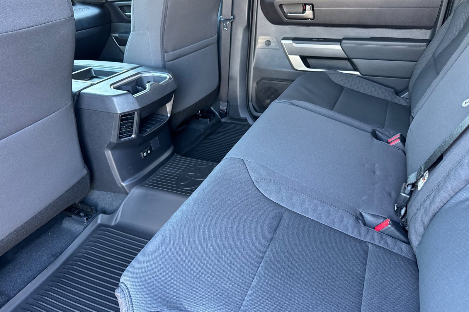 New 2026 Toyota Tundra SR5 AWD/4WD image 22