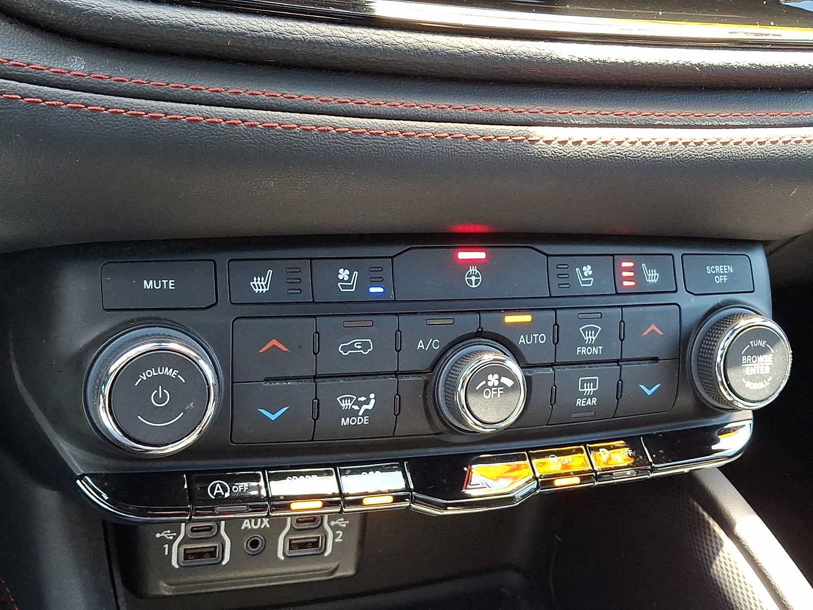 Used 2024 Dodge Durango GT AWD/4WD image 20