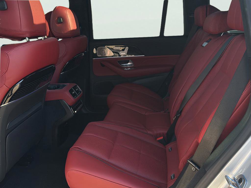 New 2026 Mercedes-Benz GLS 580 4MATIC image 20