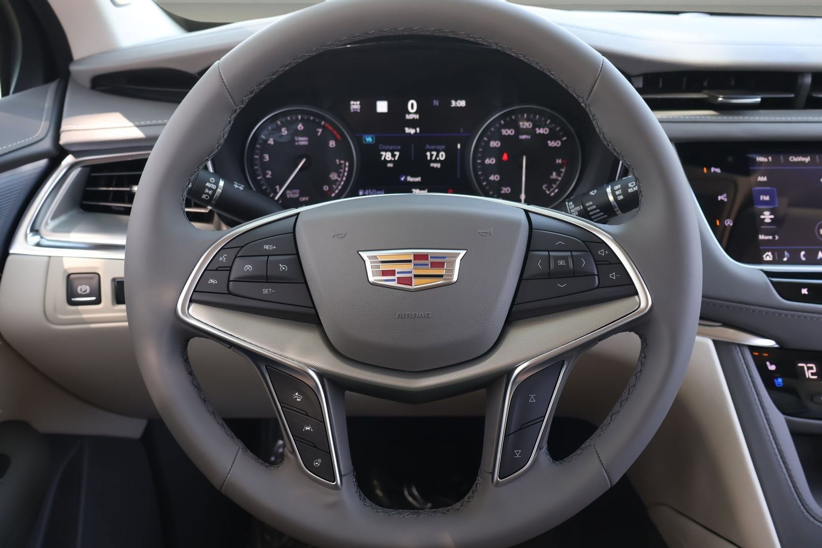 New 2026 Cadillac XT5 Premium Luxury w/ Driver Assist Package AWD/4WD image 19