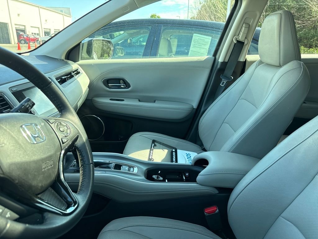 Used 2022 Honda HR-V EX-L image 17