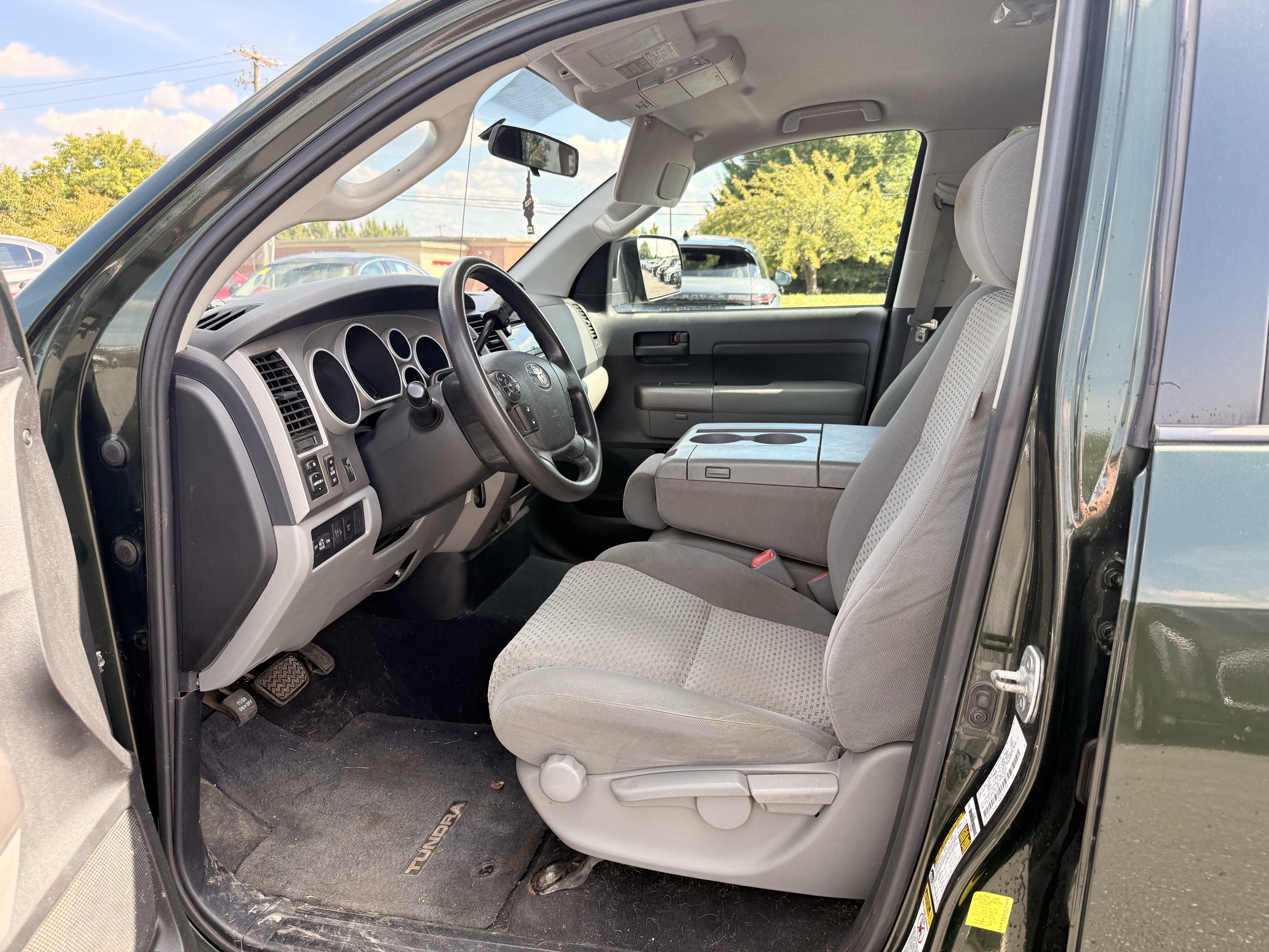 Used 2012 Toyota Tundra 4x4 Double Cab w/ Tow Pkg image 22