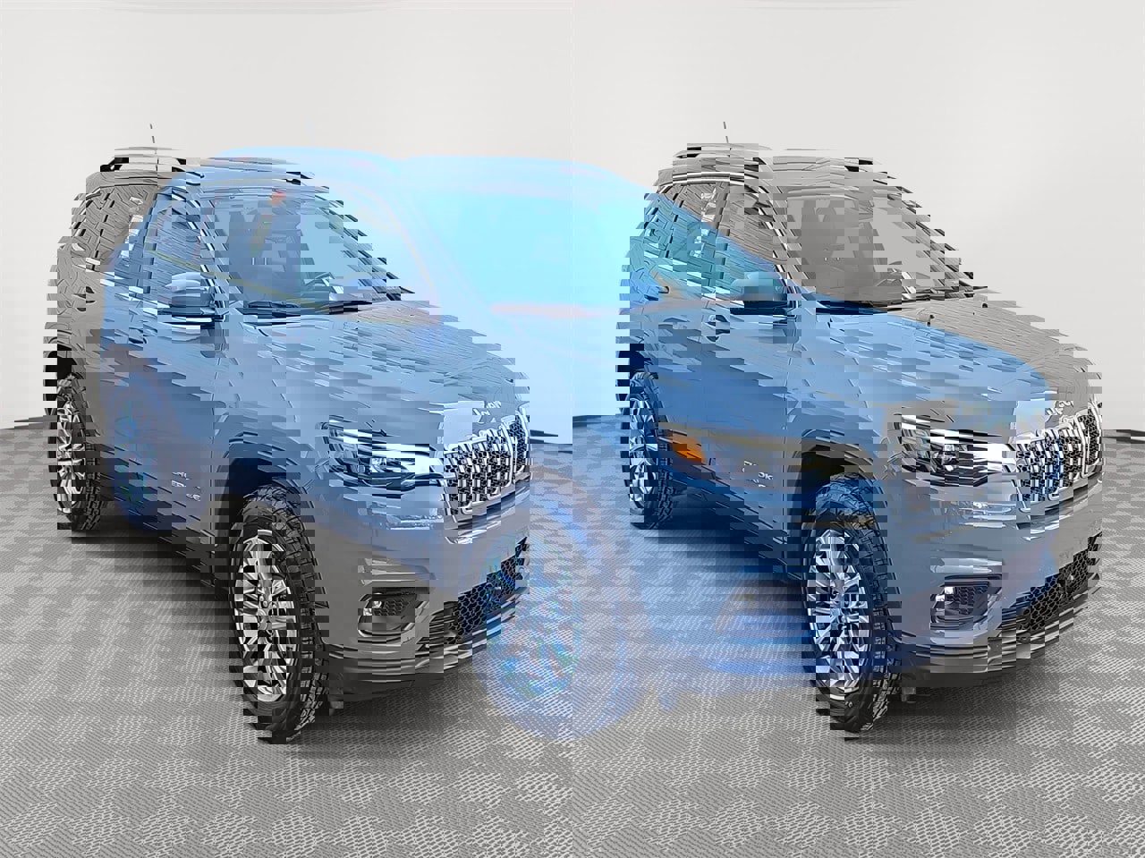 Used 2021 Jeep Cherokee Latitude Lux image 3