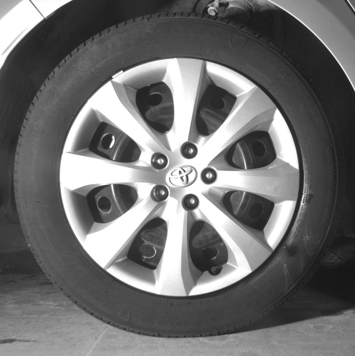Used 2025 Toyota Corolla LE FWD image 15