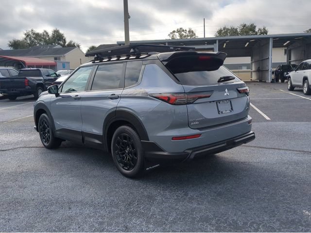 New 2026 Mitsubishi Outlander AWD image 8