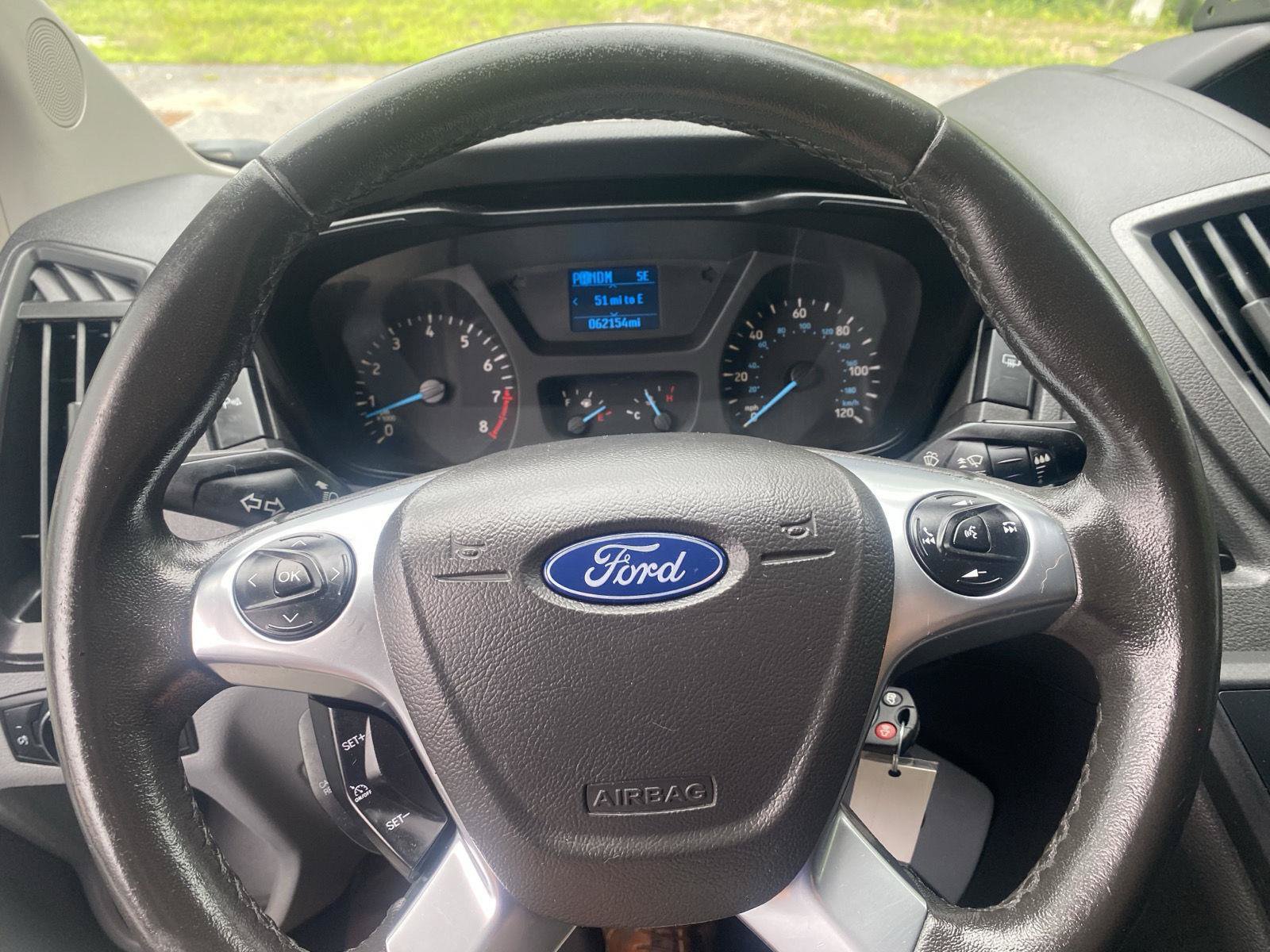 Used 2017 Ford Transit 150 XL RWD image 19