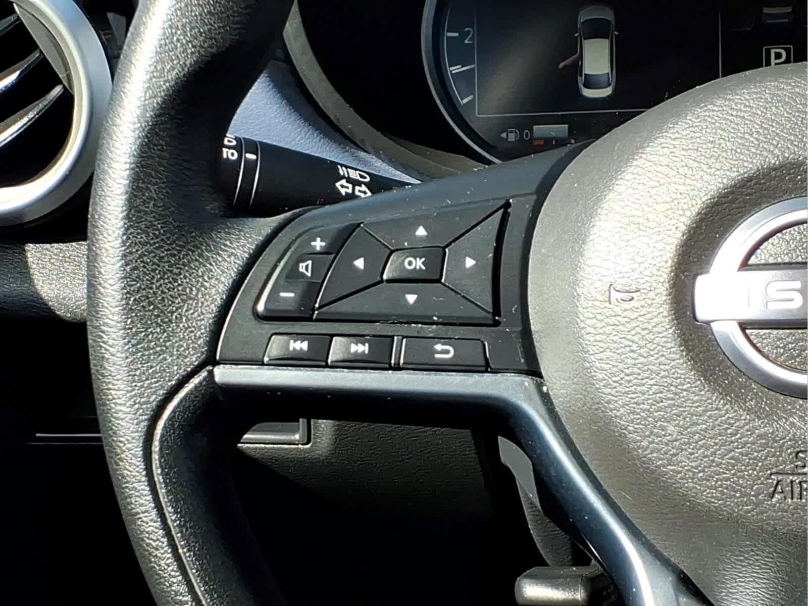 Used 2024 Nissan Versa SV FWD image 21