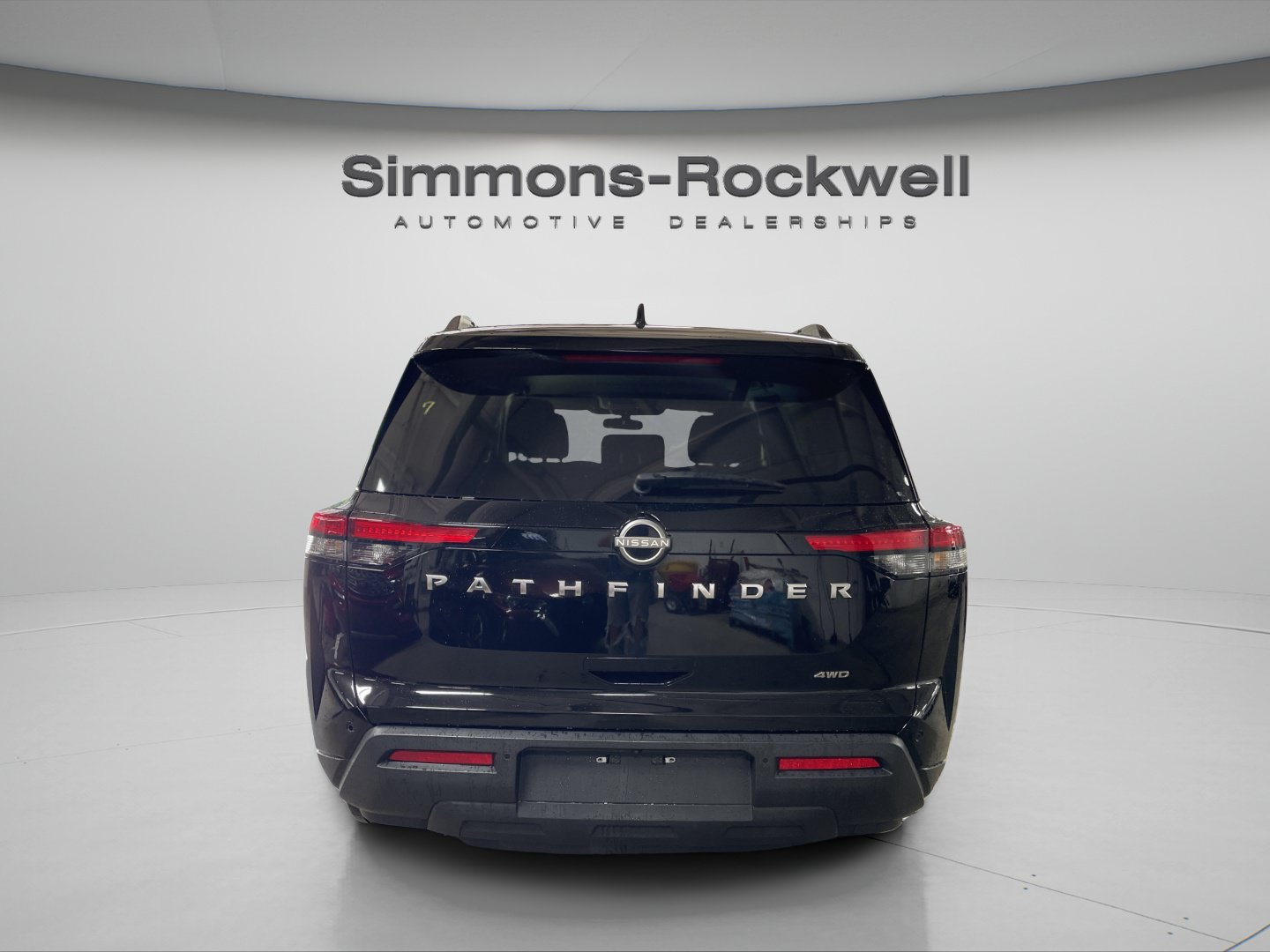Used 2025 Nissan Pathfinder SV AWD/4WD image 4