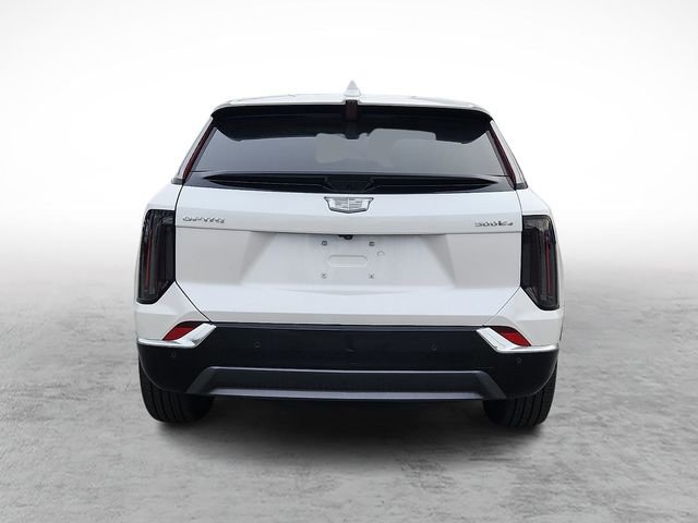 Certified 2025 Cadillac Optiq Luxury 2 w/ LPO, Floor Liner Package image 5