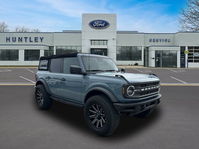 Used 2022 Ford Bronco Black Diamond AWD/4WD image 3